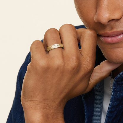 Rockies 5mm Wedding Ring in 18K Yellow Gold